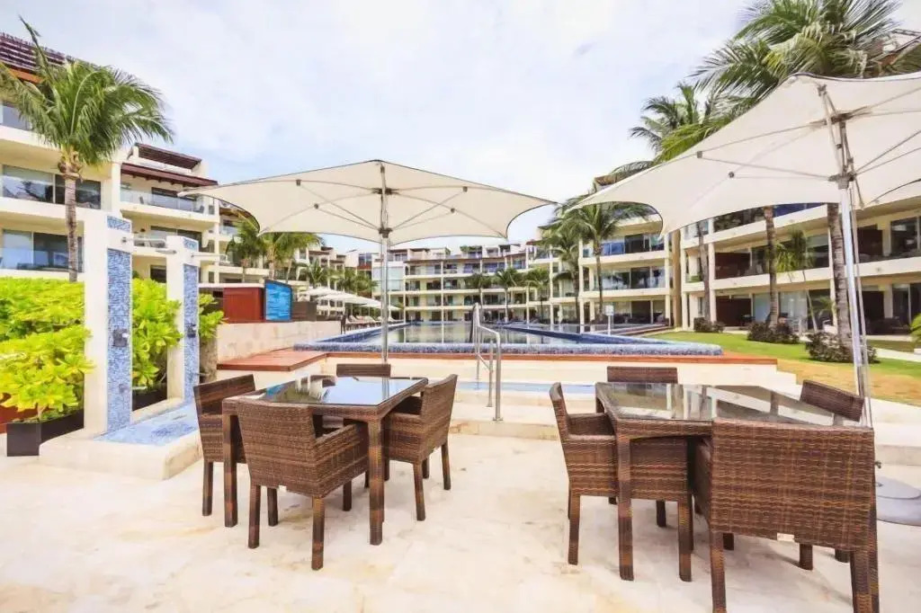 Ocean View Condo - 2 Bedrooms - at The Elements Condos - Castillo de Arena