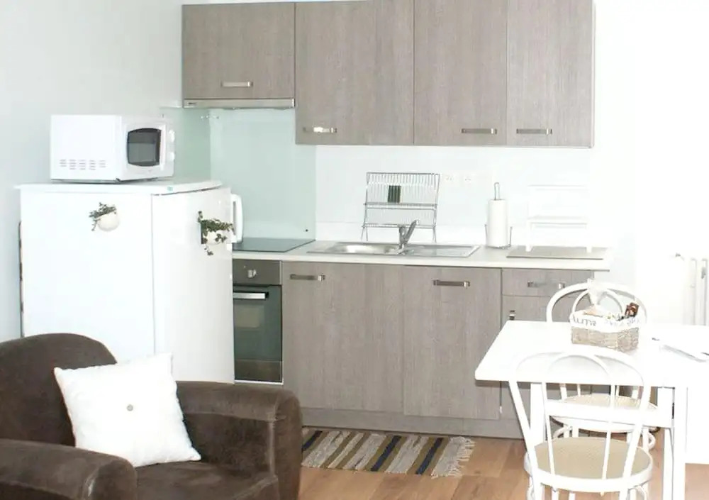 Studio in Jonzac, With Pool Access, Enclosed Garden and Wifi - 50 km F