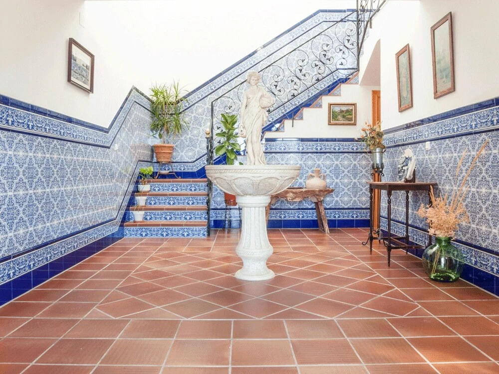 Villa With 5 Bedrooms in La Guardia de Jaén, With Wonderful Mountain View, Private Pool, Enclosed Garden