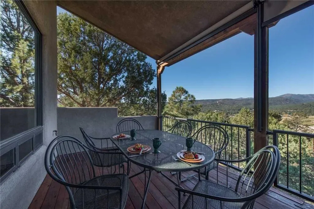 Casa Wildwood, 4 Bedrooms, Sleeps 8, Air Hockey, Ping Pong, Hot Tub