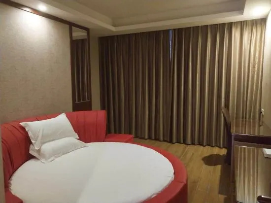 Riverside Garden Hotel