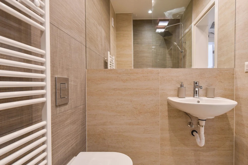 FM Premium Luxury 3-BDR Apartment - Traditional and Modernity