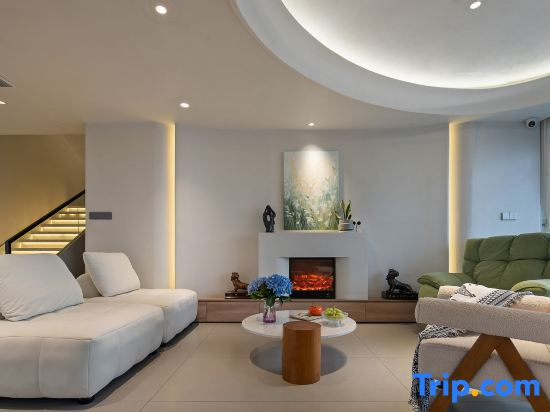 Floral Hotel·Zunman Impression Hotel (Roushen Baodian Branch)