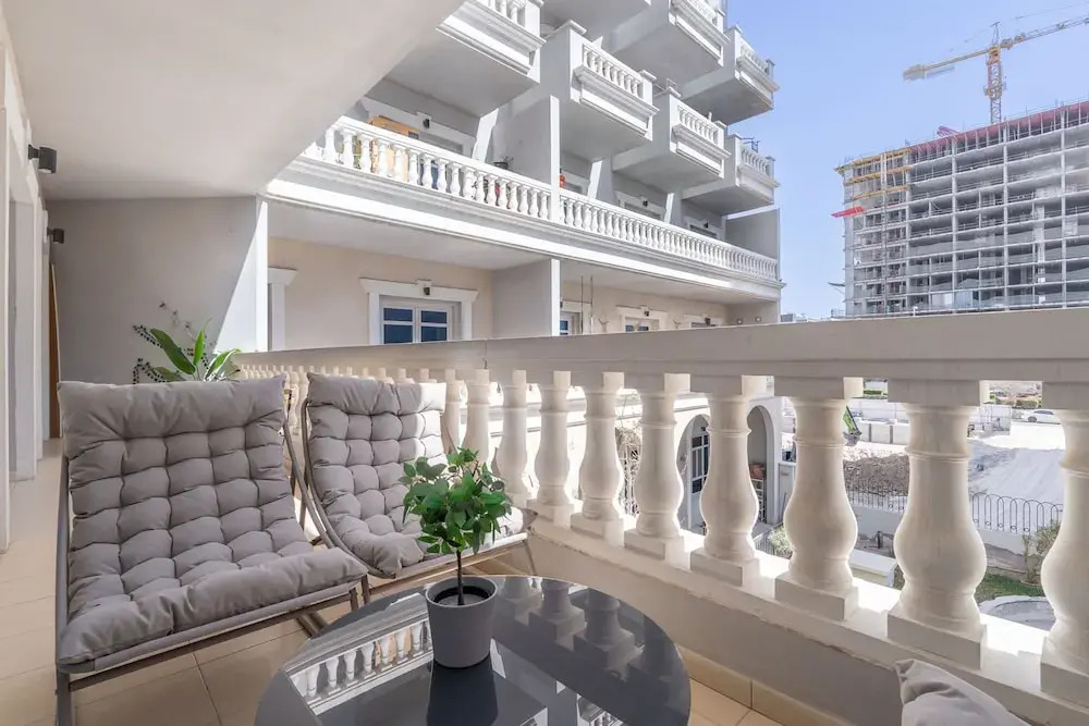 Stylish and Spacious Apartment in Vibrant JVC Dubai