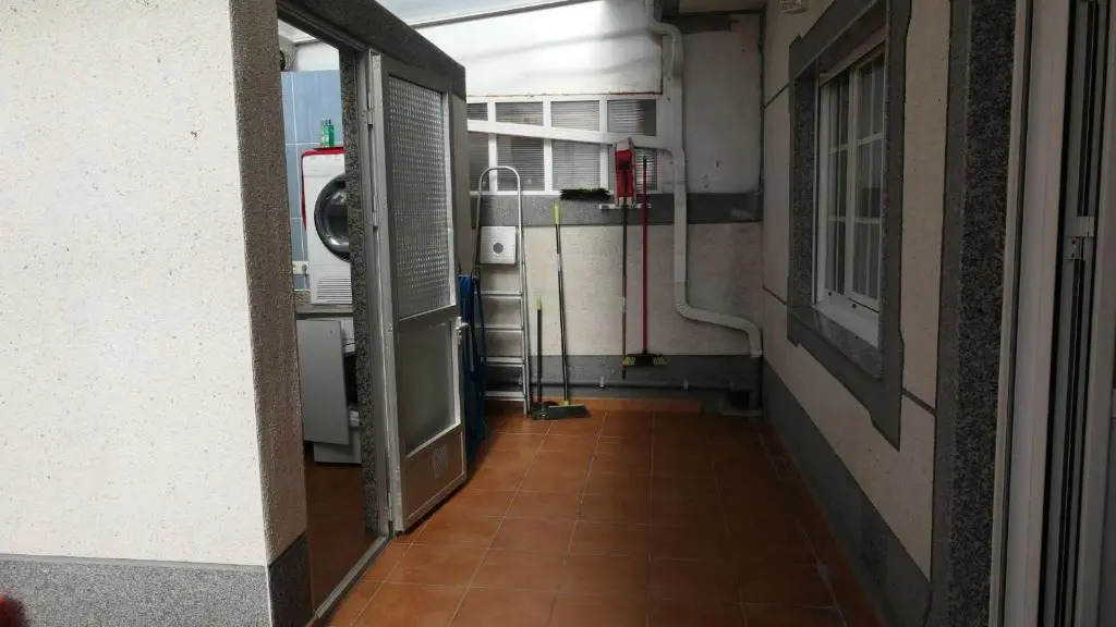 Piso Leo 1