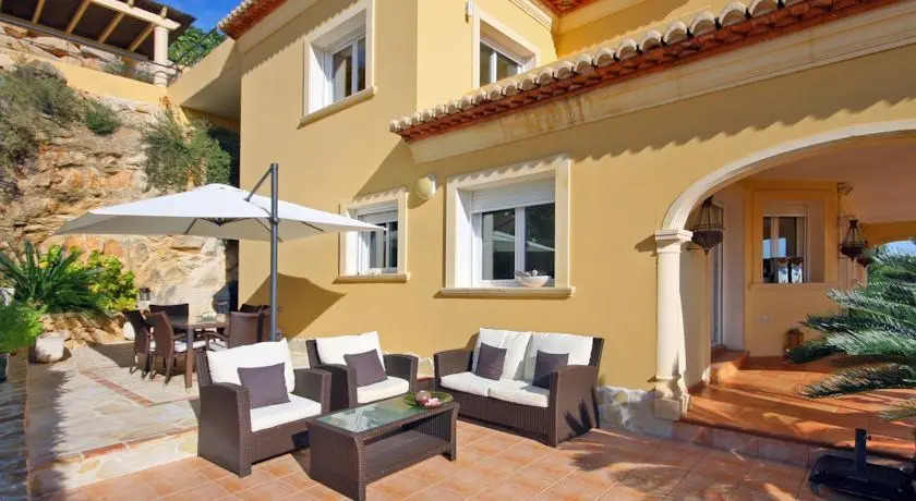 Villa Alexander