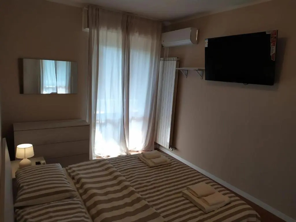 Beach House, 300 m dal mare, Marina di Massa