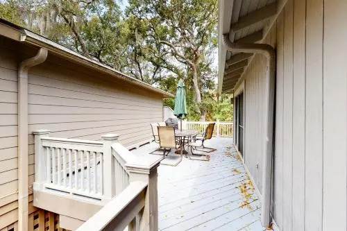 1054 Sparrow Pond Cottage