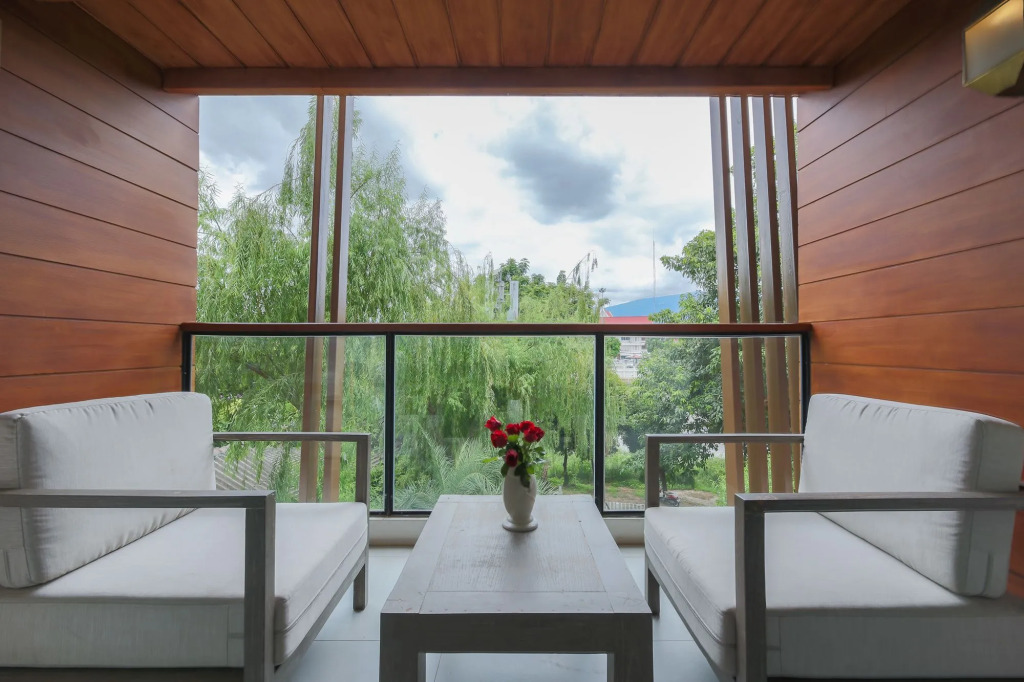 B2 Riverside Premier Resort