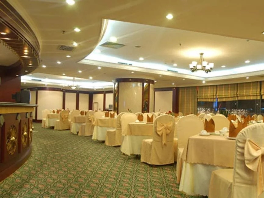 Lushan Hotel