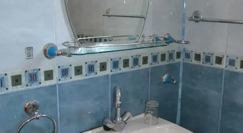 Chaika Guest House