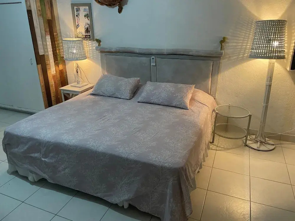 The Art Studio 12 Beachfront Apartment Barbados