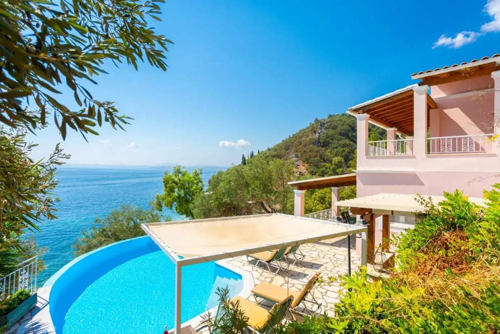 Beach villa Aetos kaminaki Nissaki