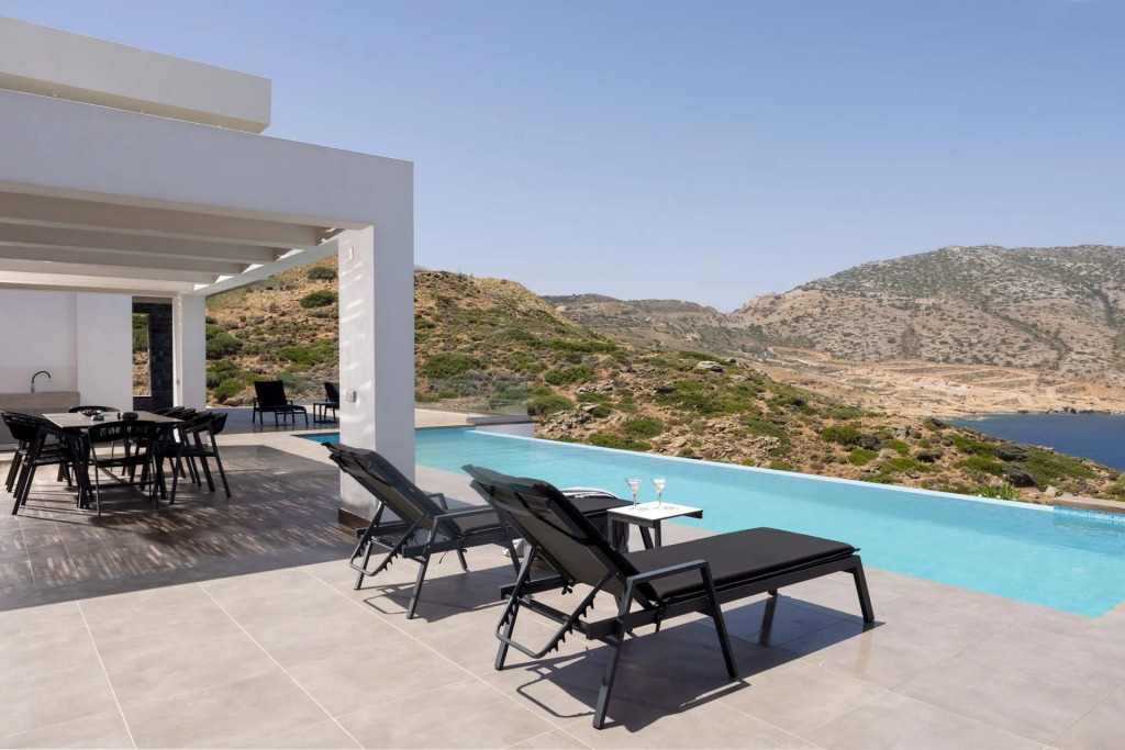 Rock Bay Villas - Luxury Villas in Crete