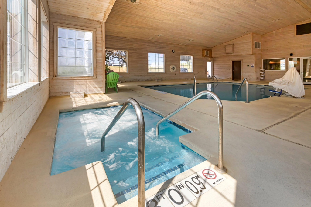 Quality Inn & Suites Stoughton - Madison South