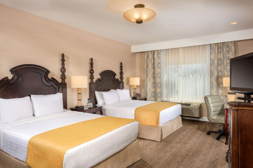 Ayres Suites Ontario at the Mills Mall - Rancho Cucamonga