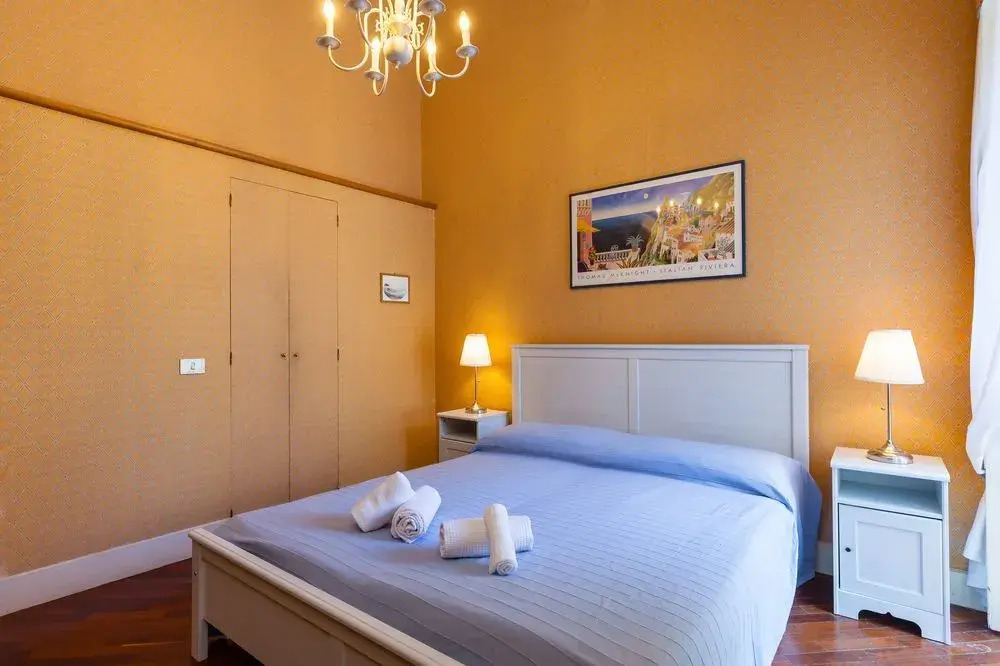 Apartment - Chiaia II BH67