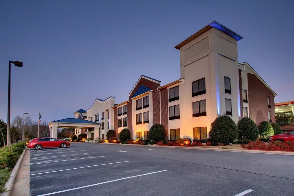 Holiday Inn Express Dahlonega
