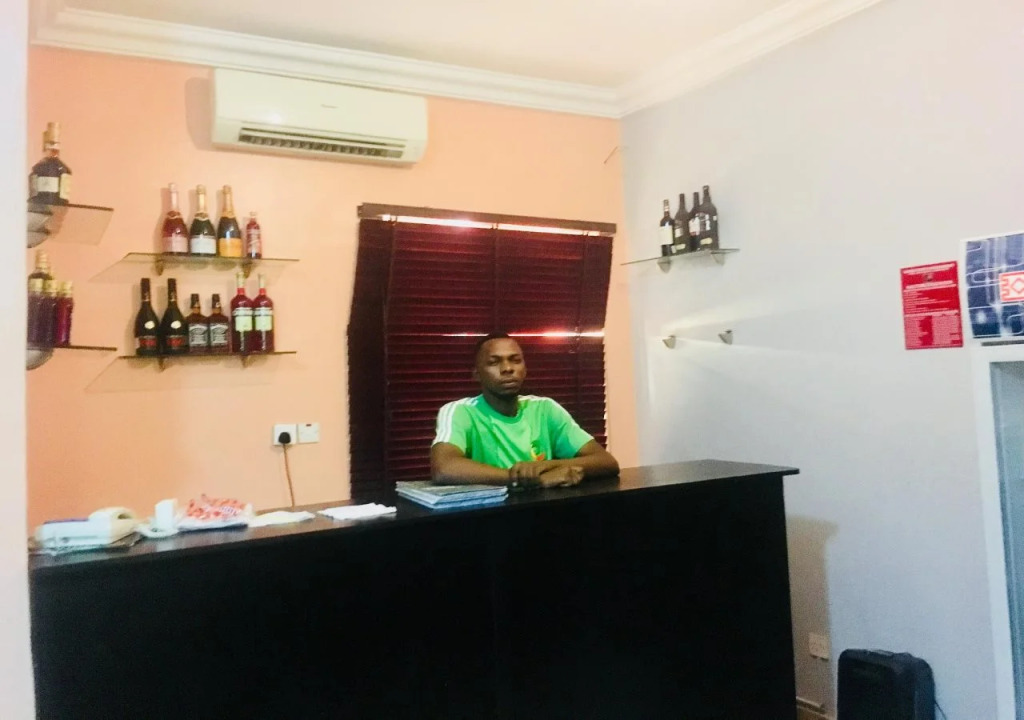 Esporta Suites Yaba
