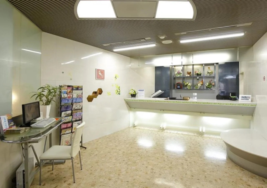 Grampus Inn Osaka Namba