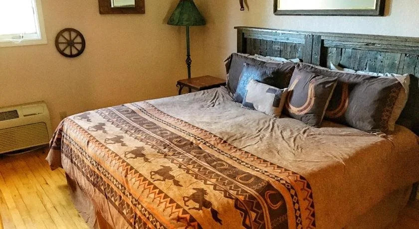 Apple Orchard Inn