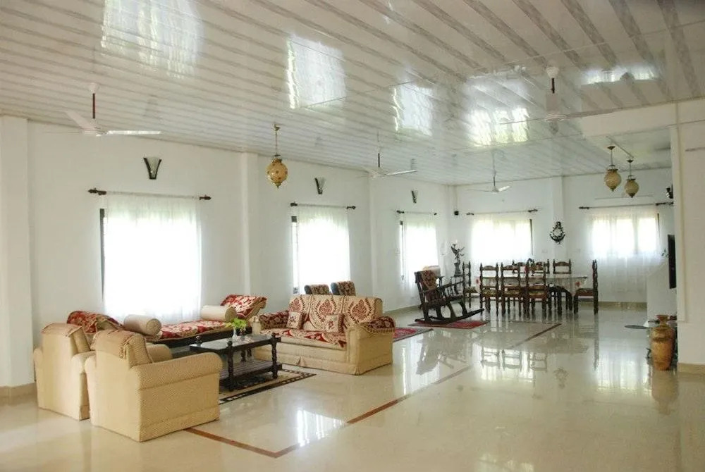 Akshay Homestay