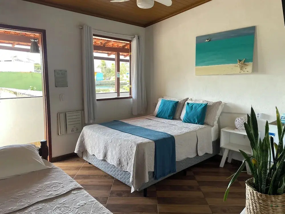 Suites Casa Azul-Vila do Abraão- conforto, limpeza, ótima localização