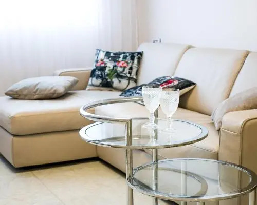 FaRoyal Luxury Suite