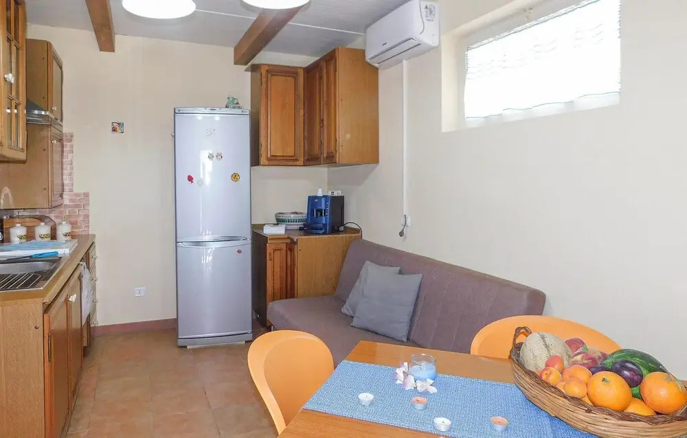 Nice Home in Avola With 1 Bedrooms and Wifi
