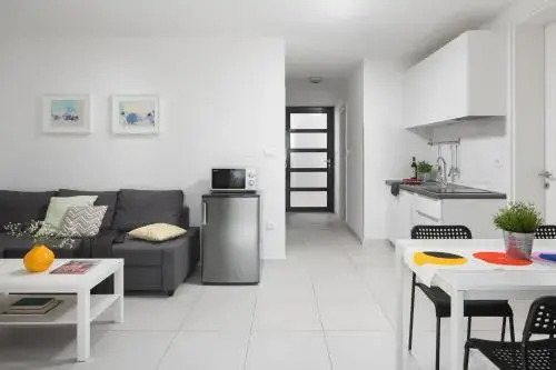 Lemechi Casa Girasole Apartments
