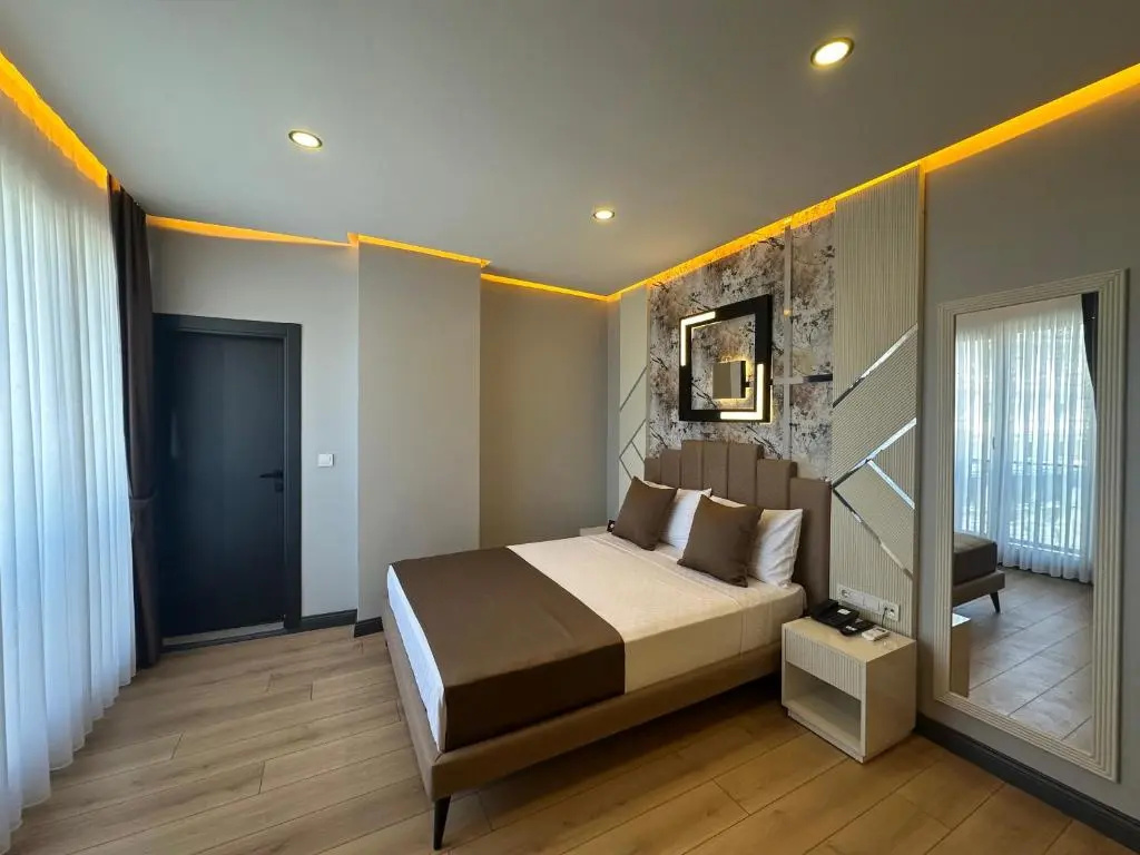Fourpoints Airport Hotel