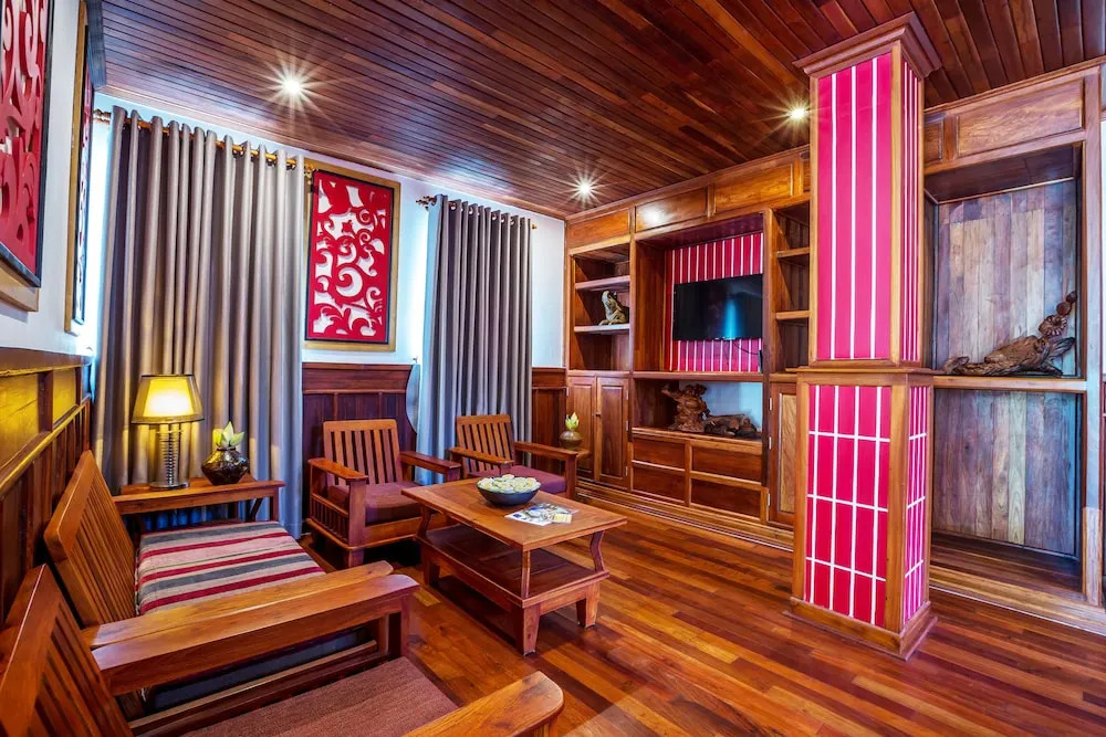 Damnak Villa Retreat