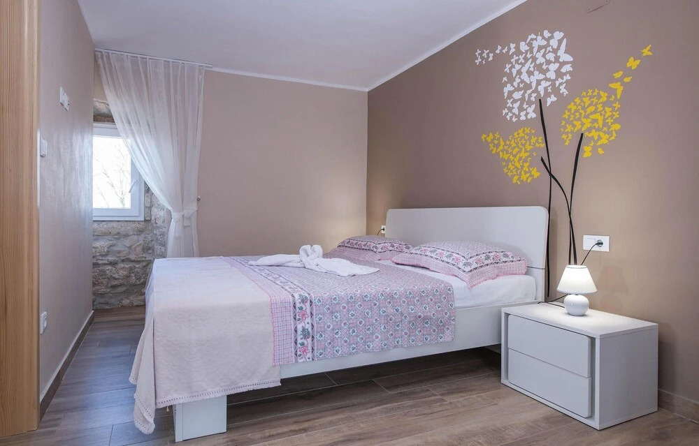 Lovely Home In Orbanici