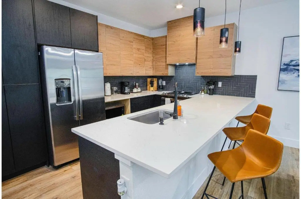 Amazing 3BR 2BA Only 5 Mins From Downtown