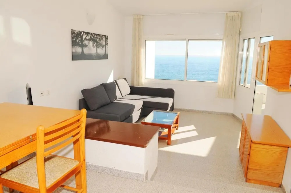 Apartamentos Sol Naixent