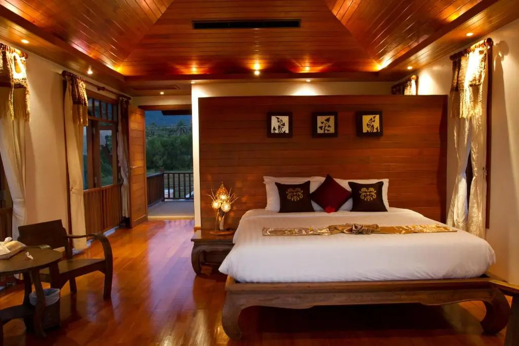 Baan Phulay Luxury Beachfront Villa