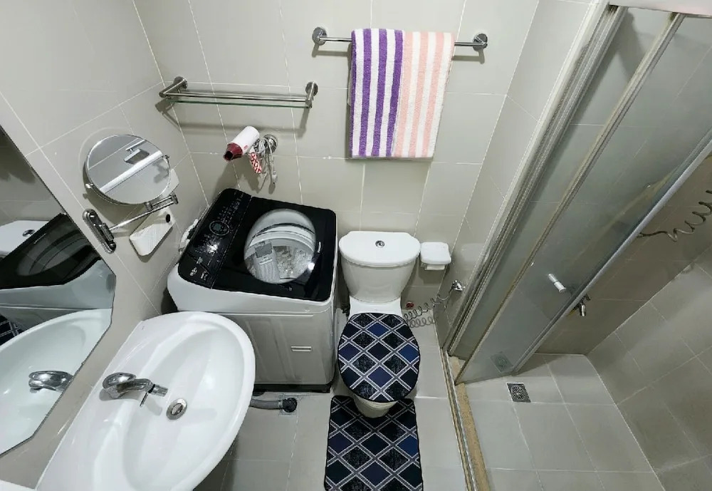 Elegant Studio @ Grass Residences 1-5 persons only, Quezon City