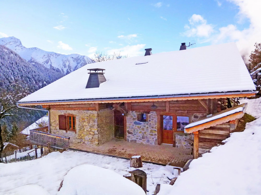 Beautiful Cottage Dating From 1789 Just 600 m From the Barbossine Chairlift