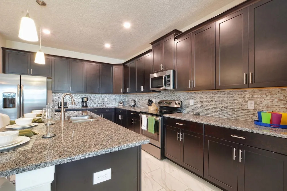 Storey Lake-6 Bedroom Pool Home- 1652ST