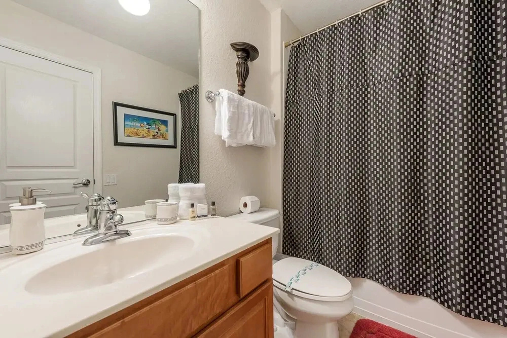 Luxury Retreat Windsor Hills 5 Br Home by RedAwning