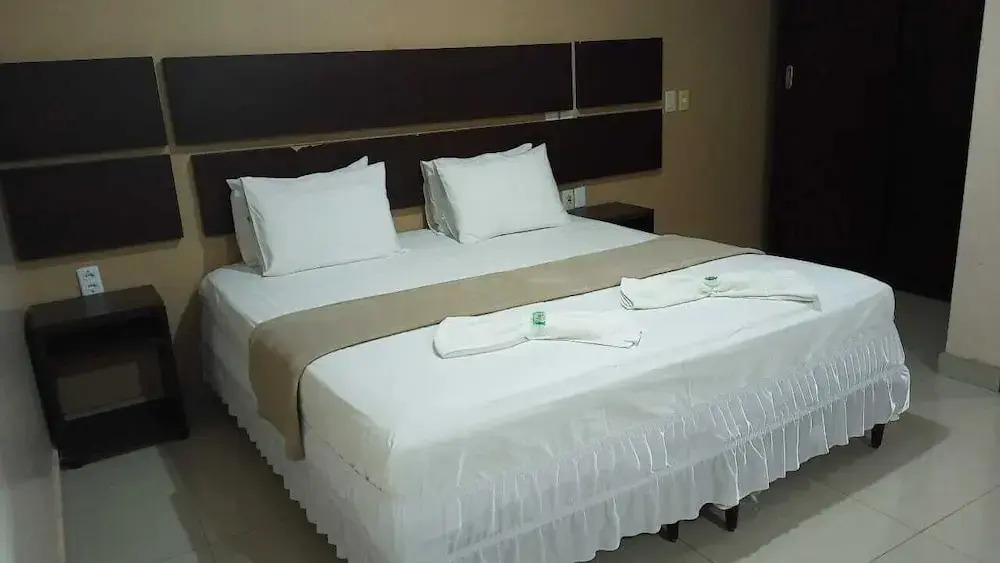 Serra's Comfort Hotel