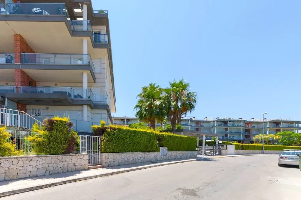 Happy - Apartment In Urbanitzacio Platja Doliva
