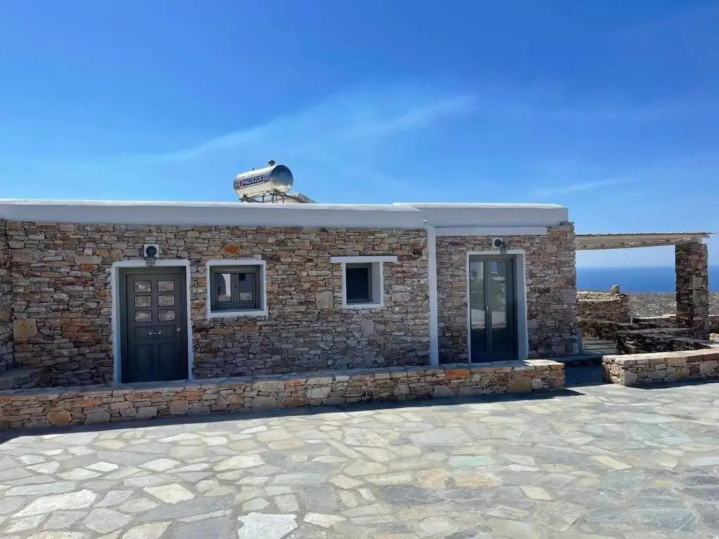 Moniasma Rustic Stone House in Folegandros