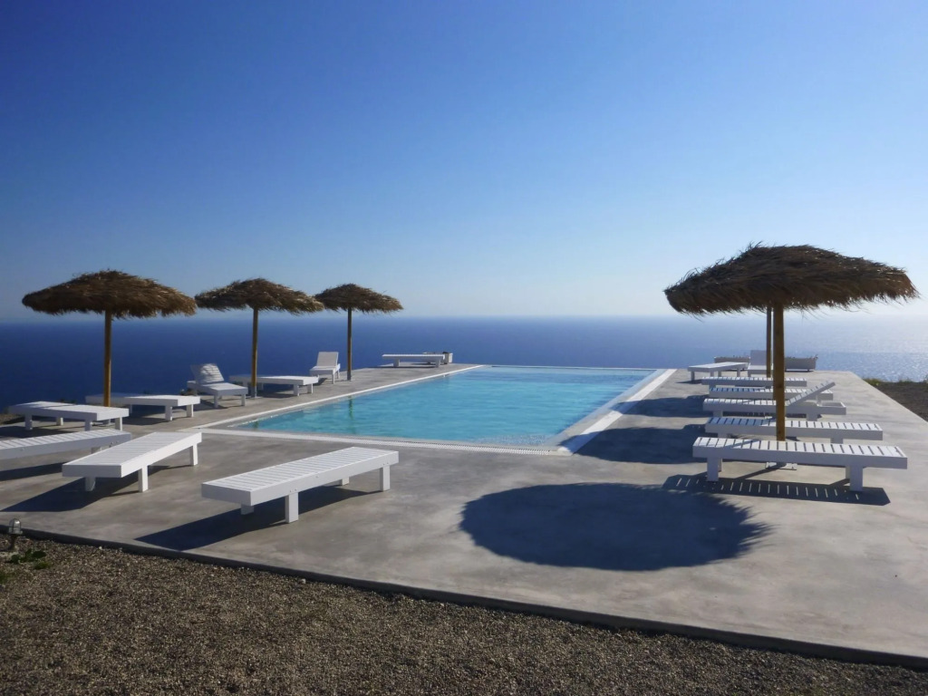 EOS Villa