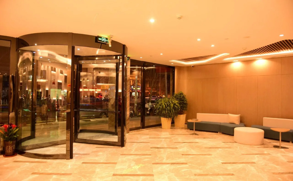 Holiday Inn Express Lhasa Potala Palace by IHG