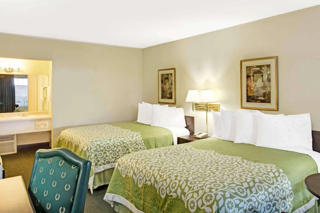 Days Inn by Wyndham Ogden