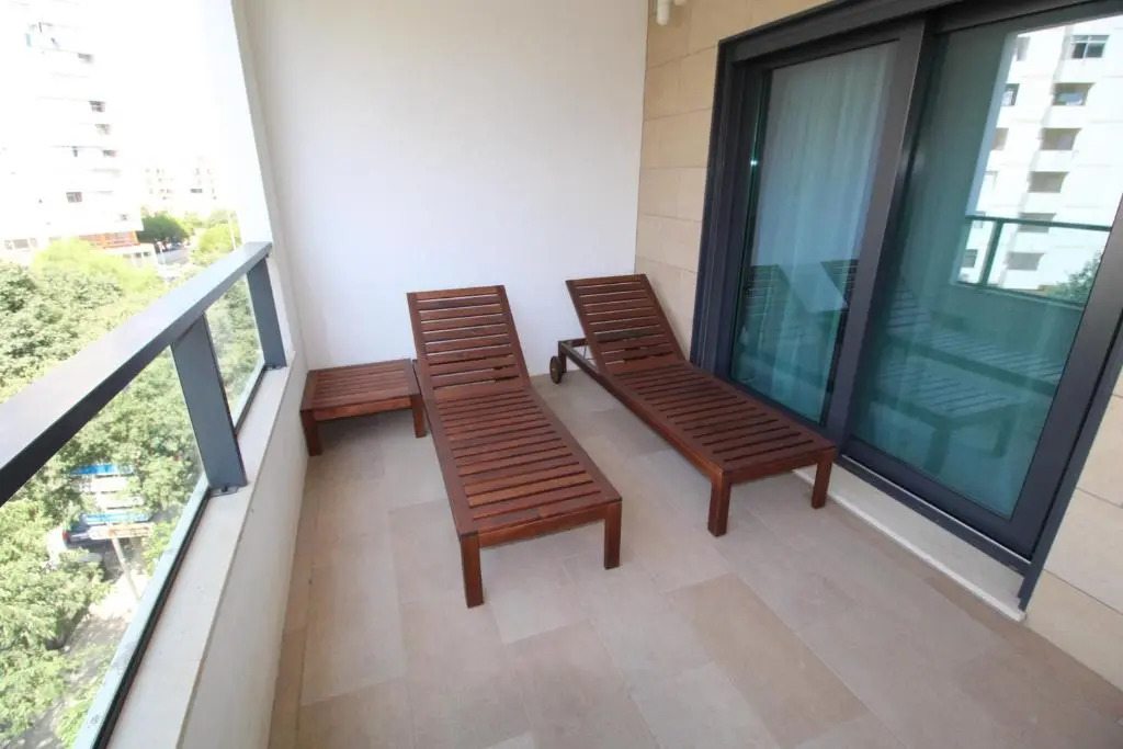 Superior Garage Balcony Praia da Rocha Prime Flat