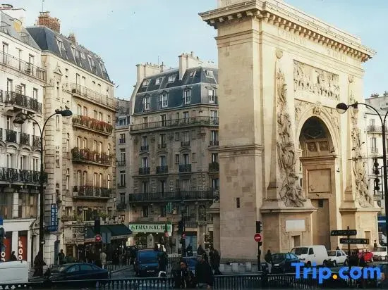 Elegant 130m² Apartment in Central Paris, Marais