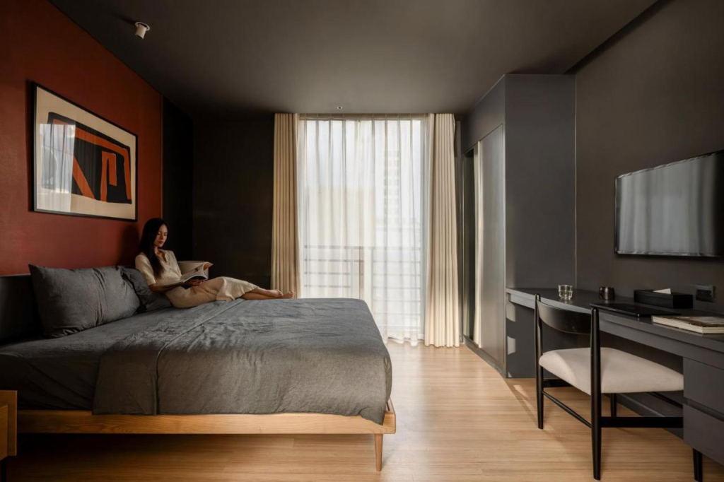 Golden Sands Service Apartment