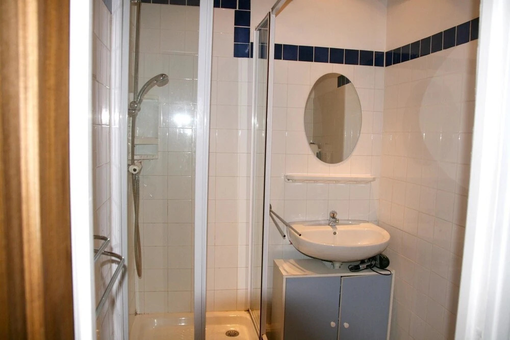 Apartment With 2 Bedrooms in Grospierres, With Wonderful Mountain View
